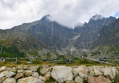 Slovakya 'daki Tatra dağı sonbahar zamanı