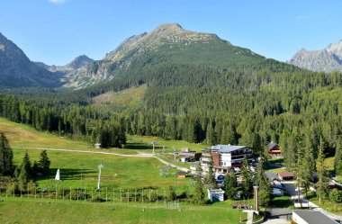 Slovakya Tatra dağındaki şehir manzarası