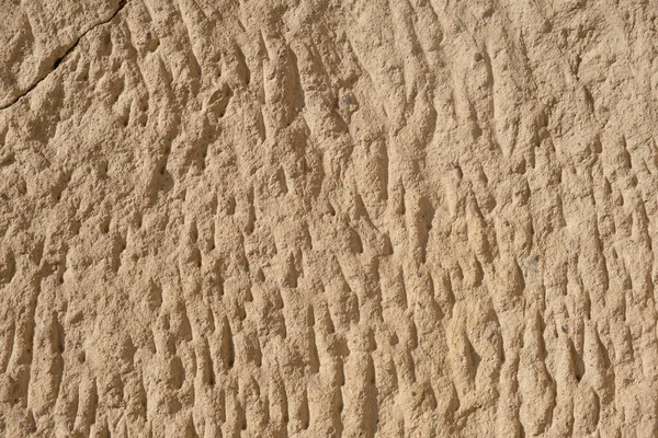 Detaljerad Strukturerad Bakgrund Sandsten Gammal Vägg Med Sprickor Ljusgul Färgad — Stockfoto