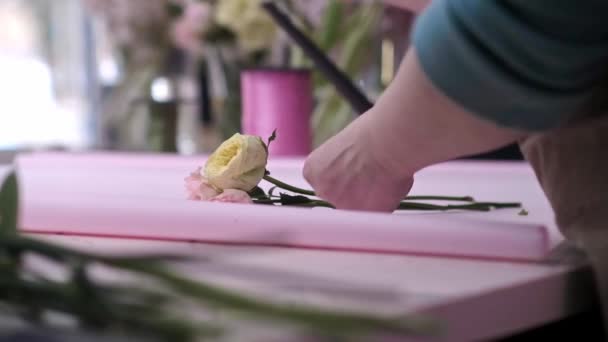 Ласкаво Просимо Навесні Чудовим Букетом Майстерно Організованих Квітів Від Вашого — стокове відео
