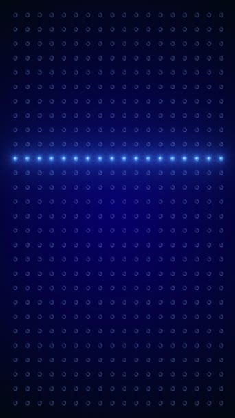 明るい電球が付いている抽象的な輝く青いLedの壁の縦のビデオアニメーション 抽象的な背景 — ストック動画