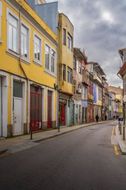 Portekiz, Porto şehrindeki renkli binalar 