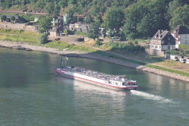 St. Goar ve St. Goarshausen Almanya, Rhine Nehri