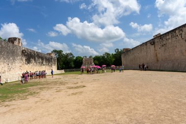 arkeoloji y arkeoloji y templos maya de chitzen itzatemploes maya de chitzen itza