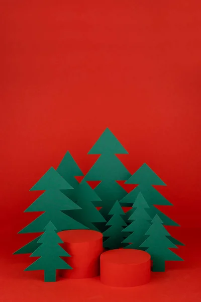 Kerst Achtergrond Twee Rode Cilinder Podia Mockup Voor Presentatie Cosmetische — Stockfoto