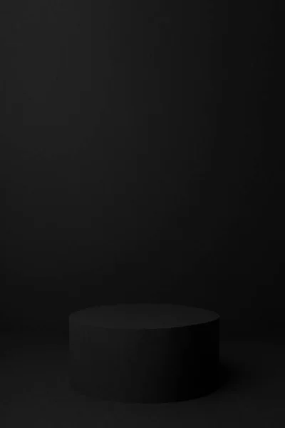 化粧品 デザイン 柔らかいグラデーションでのテキスト ミニマリズムスタイルでのモックアップ コピースペースを提示するための1気筒表彰台テンプレートを持つ抽象的な黒のシーン — ストック写真