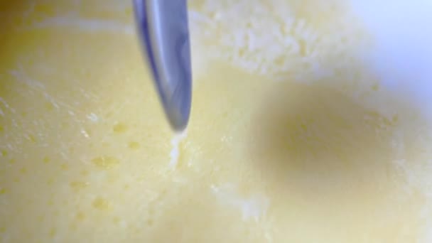 Picking Cream Milk Close — Stock Video