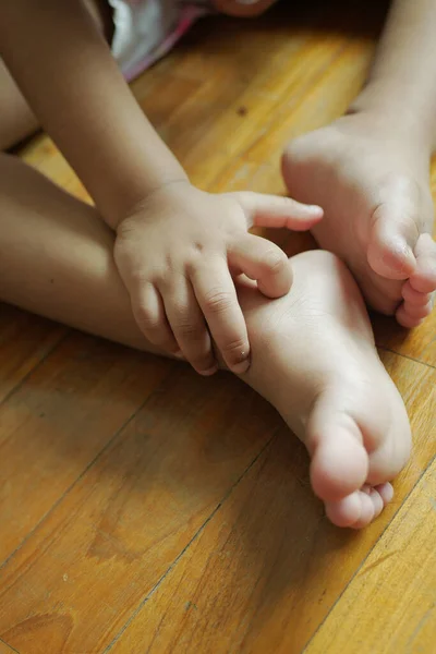 stock image  child girl suffering from itching skin, close up..