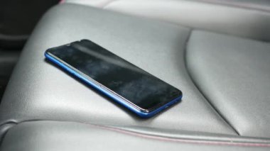 forget smartphone on car sit, lost smart phone ,