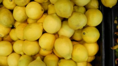 Tepsi dolusu limon manzarası ,