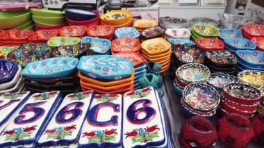 Singapur 'da renkli seramik görüntüsü ,