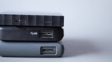 Masada harici sabit disk yığını .