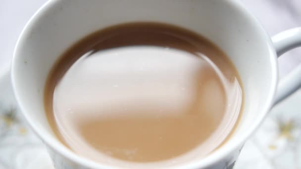 Close Cup Milk Tea Table — Vídeo de Stock