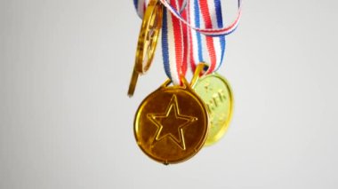 Renk arkaplanına karşı Birincilik Throphy.