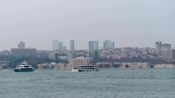 이스탄불의 페리와 — 비디오