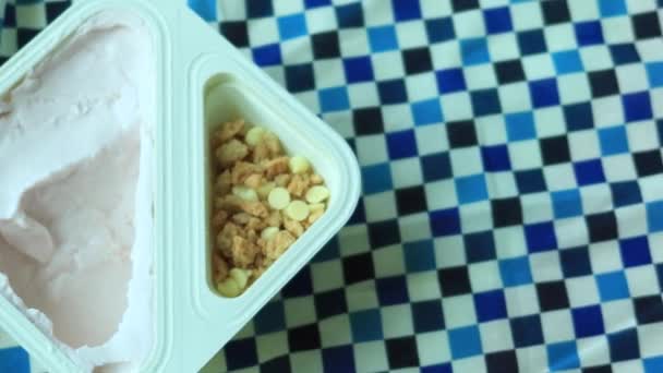 Yogurt Granola Musli Plastic Container — Stock Video