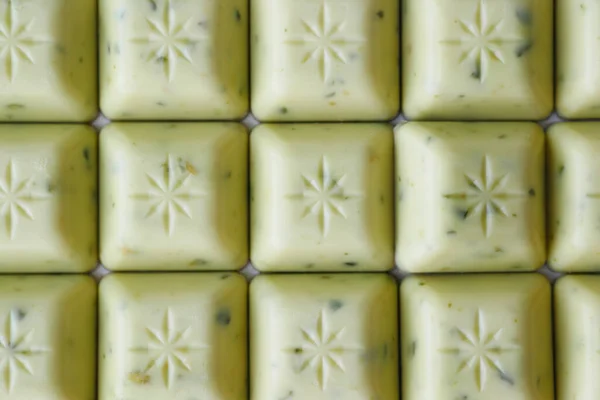 Mogyorós Cukorka Fehér Csokoládéban — Stock Fotó