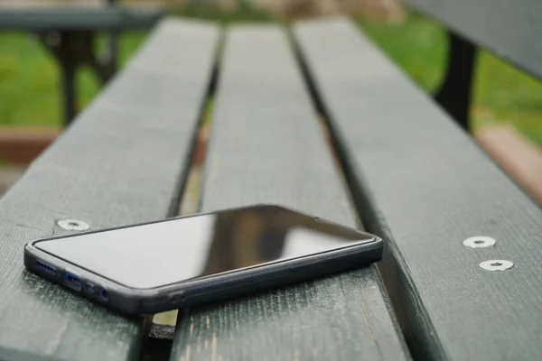 Forget Smartphone Park Bench Lost Smart Phone — Stok fotoğraf