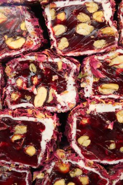 Geleneksel Arap tatlısıyla cevizli Baklava