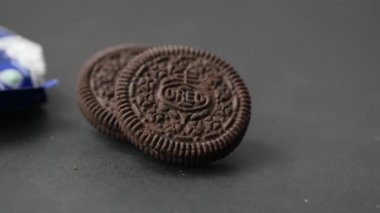 dhaka bangladeş 23 Mayıs 2021 oreo çikolatalı bisküvi .