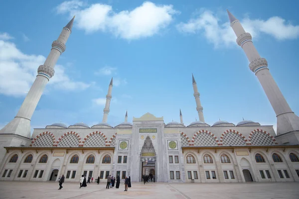 Turcja Stambuł Styczeń 2023 Meczet Camlica Największy Meczet Azji — Zdjęcie stockowe