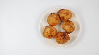 Tabaktaki Hint yemeğinin detaylı çekimi. .