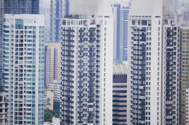 Güneşli bir günde Singapur şehir binalarının sanatsal manzarası ,