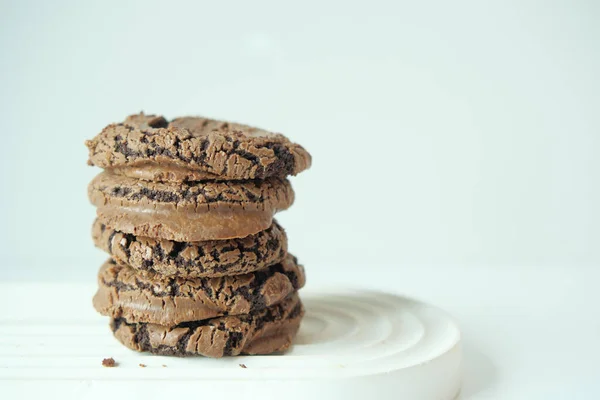 Chocolate Chip Cookies Isoliert Auf Weiß Hochwertiges Foto — Stockfoto