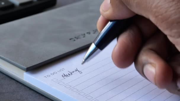 Ręczne Pisanie Aby Zrobić Listę Papierze — Wideo stockowe