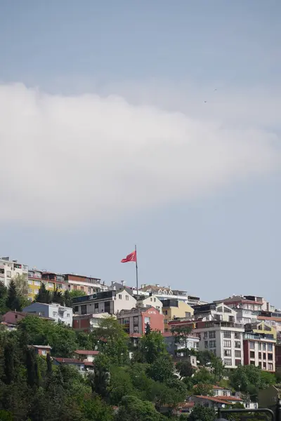 Vista Ángulo Bajo Bandera Turca Contra Cielo — Foto de Stock