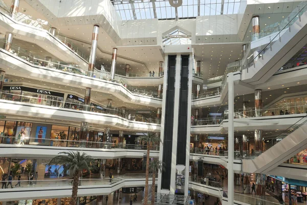 Peru Istanbul Janeiro 2022 Istambul Cevahir Shopping Center Noite — Fotografia de Stock