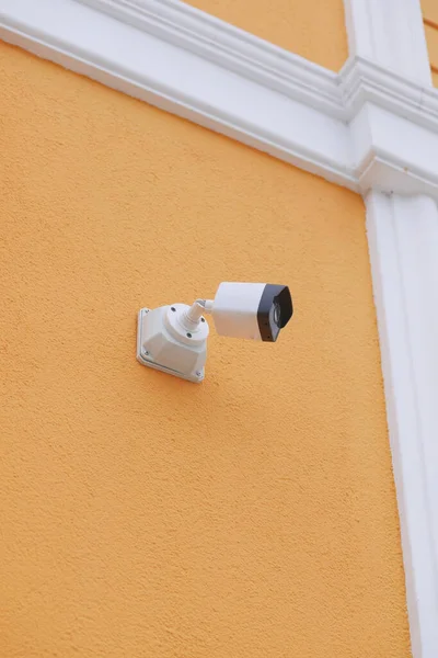 Cctv Security Camera Operating Outdoor — Zdjęcie stockowe