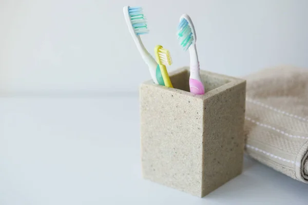 Colorful Toothbrushes White Mug Wall — Stock Photo, Image
