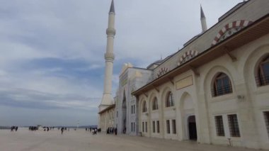 Türkiye istanbul 12 Ocak 2023. Camlica Camii Asya 'nın en büyük camii. .
