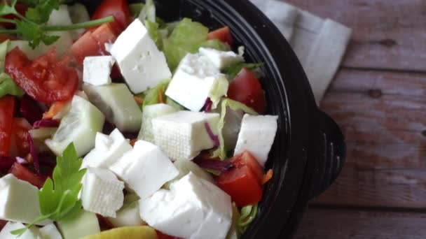 Greek Feta Cubes Tomato Diced Soft Cheese Plate — Vídeo de Stock