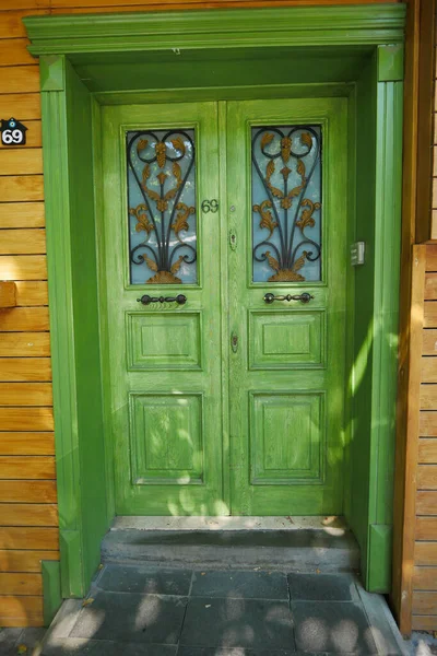 Zelené Barvy Dřeva Staré Dveře Krocana — Stock fotografie