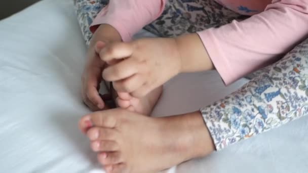 Child Girl Suffering Itching Skin Close — Stock Video