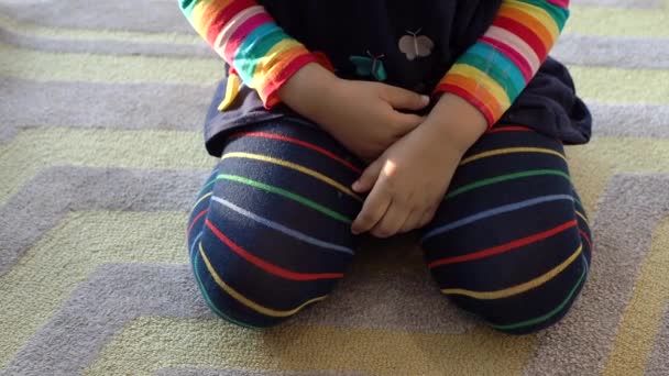 Child Sitting Posture Floor — Vídeos de Stock