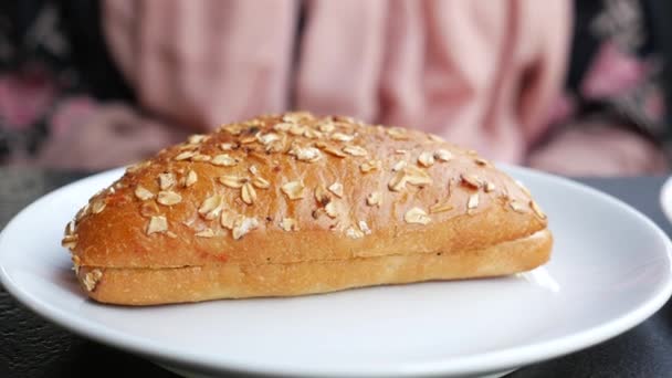Sebzeli Sağlıklı Peynirli Sandviç Yüksek Kalite Fotoğraf — Stok video