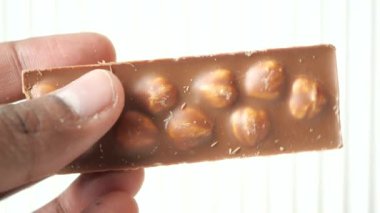 fıstıklar masada tatlı şekerler .