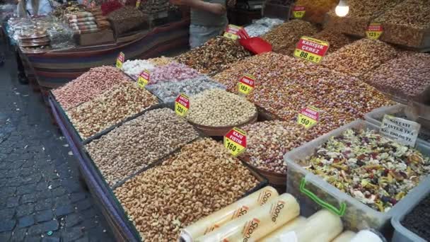 Krůtí Istanbul Červenec 2023 Prodej Odrůdy Ořechů Bazaru — Stock video