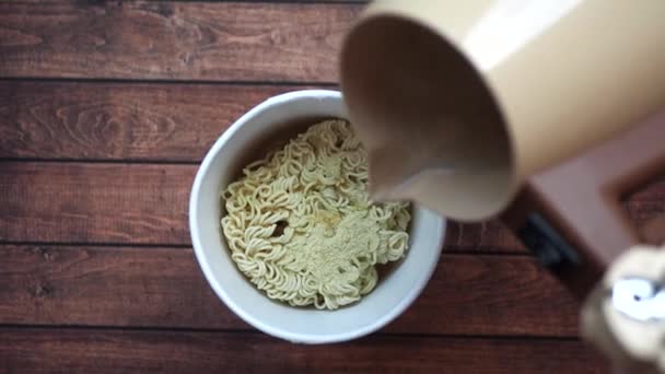 Cooking Noodles Instant Top View — Stock Video