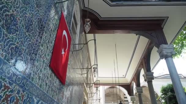 Kalkun Istanbul Mei 2023 Bendera Turki Dinding Masjid Eyup Sultan — Stok Video
