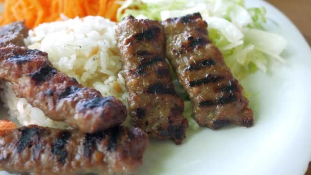 Traditionelle Türkische Küche Fleischbällchen Akhisar Kofte Hochwertiges Foto — Stockvideo