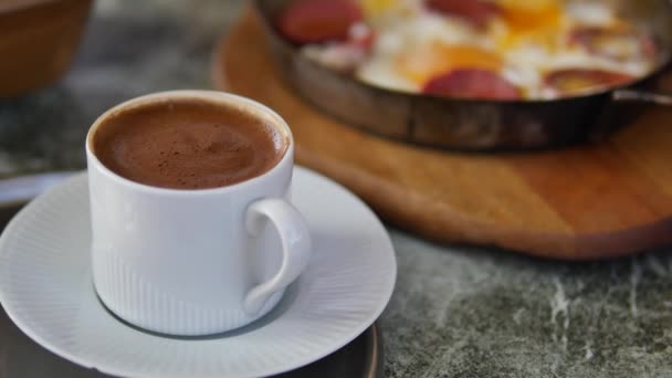 Una Taza Café Turco Mesa — Vídeos de Stock