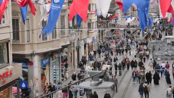 Туреччина Стамбул Червня 2023 Переповнена Вулиця Істіклал Такімі Стамбул — стокове відео