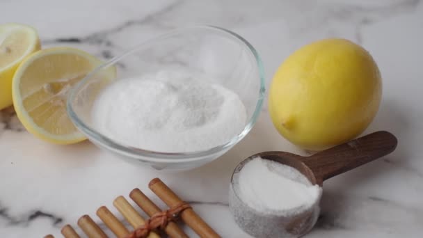 Bicarbonato Sodio Limón Entero Mesa — Vídeo de stock