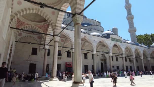 トルコのイスタンブール2023年1月12日 アジアで最大のモスク Camlica Mosque — ストック動画