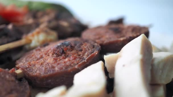 Kebab Comida Tradicional Carne Turca Con Ensalada Plato — Vídeos de Stock