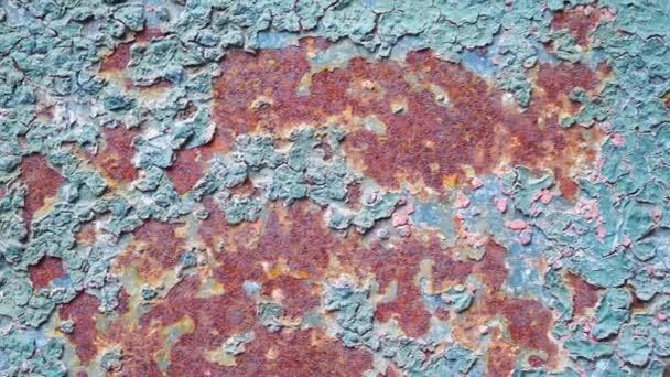 Поверхность Синей Ржавой Гранжевой Треснутой Металлической Стены — стоковое видео